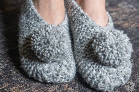 Download Knitted Pompom Slippers - Pompom Collection